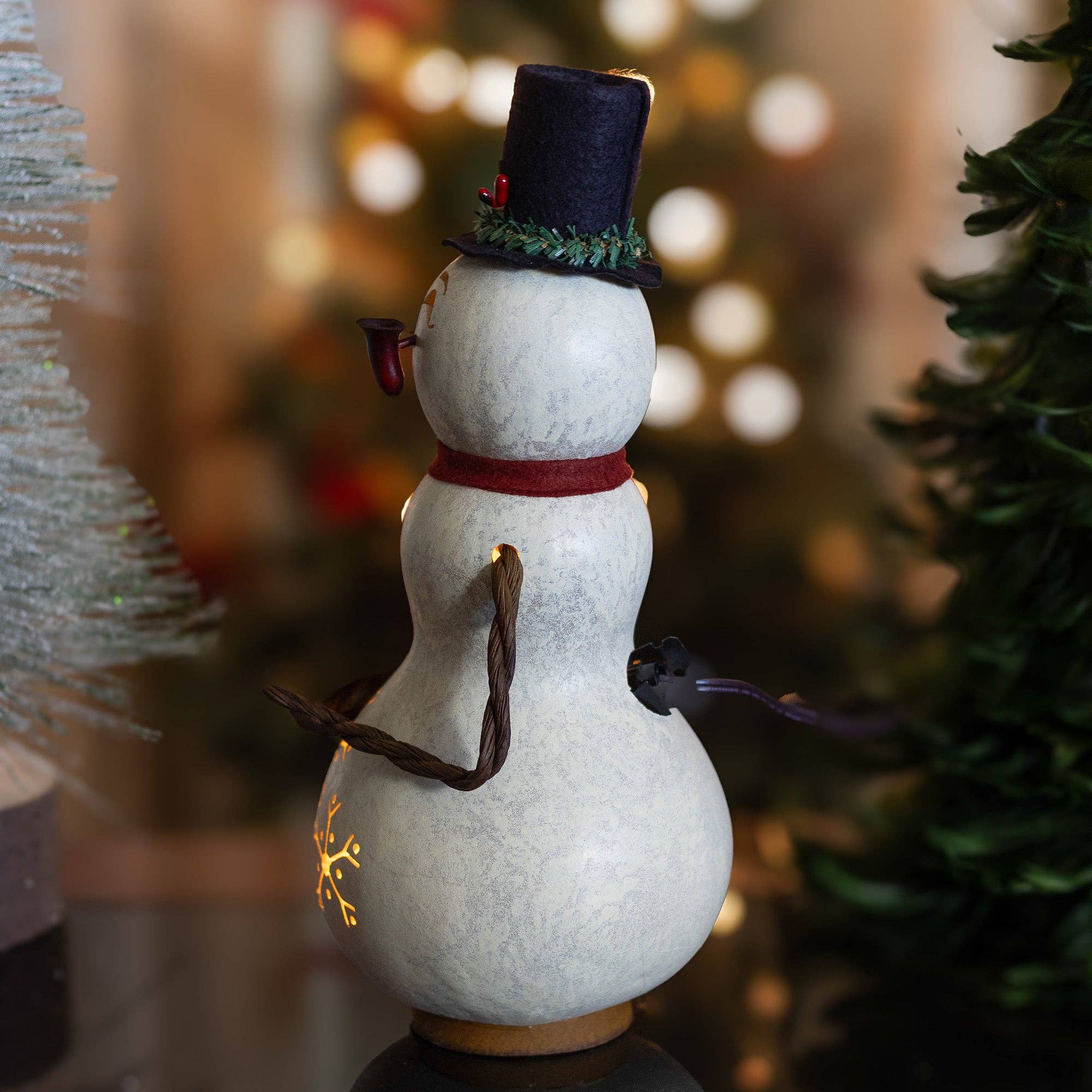 Hand-Crafted Snowman Gourd Luminary - Blizzard Medium Lit